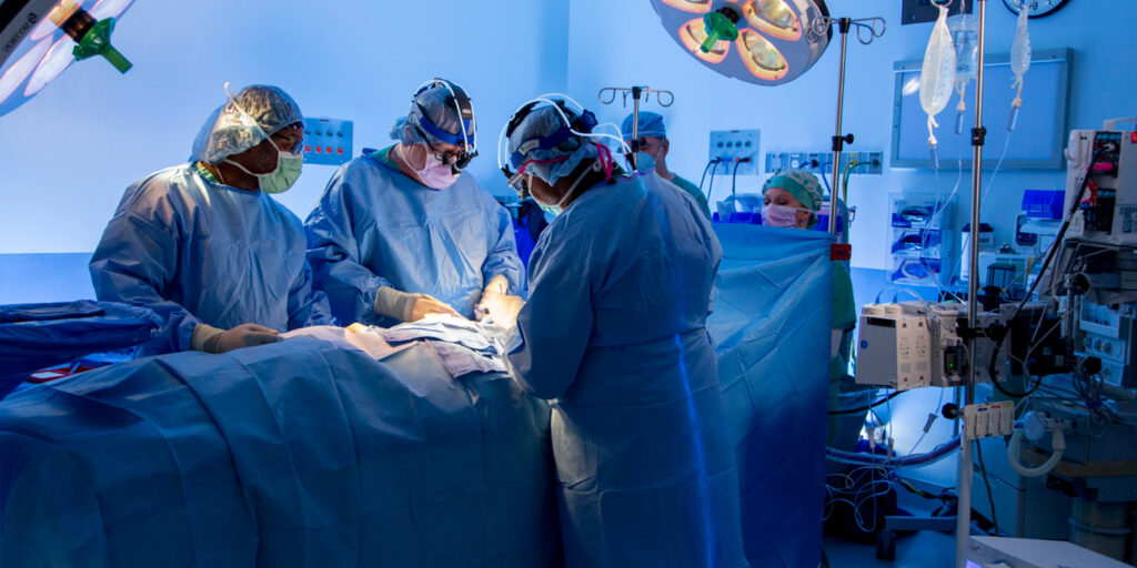 نگین تجارت کاوه