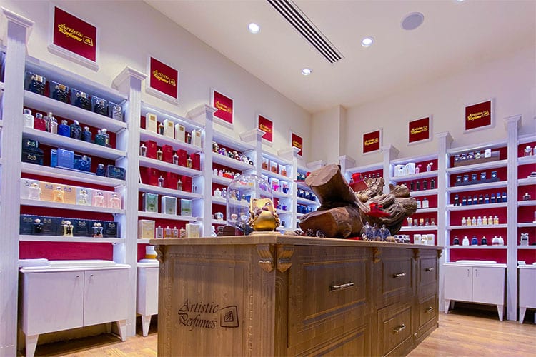 آریا شیک تجارت قشم